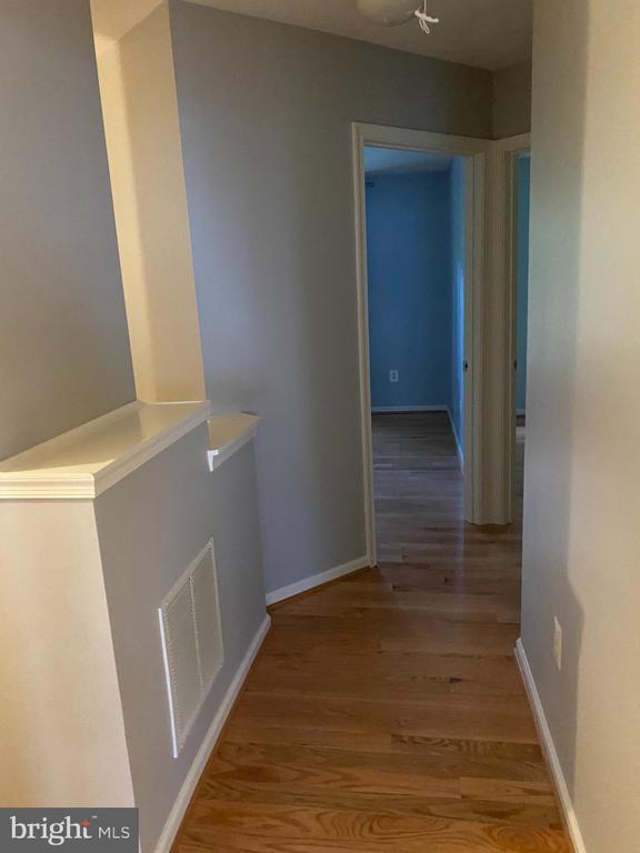 Building Photo - 2212 Barnet Ct