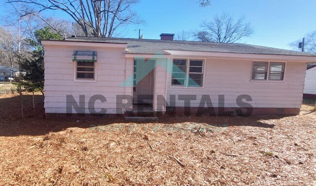 Building Photo - 1332 Proctor St