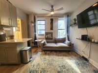 Building Photo - Spacious & Updated 1 bed 1 bath I Hamilton...