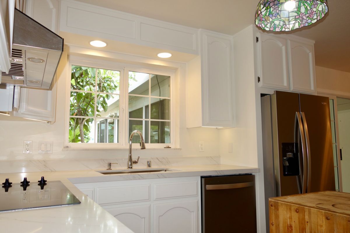 Building Photo - 609 Maureen Ln