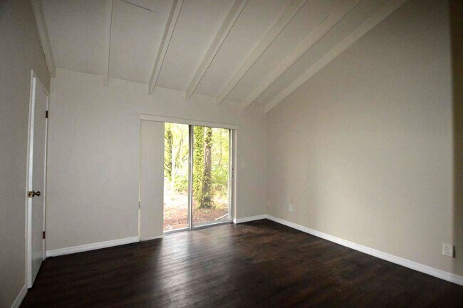 Building Photo - 11530 Duda Rd