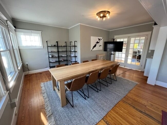 Building Photo - 2108-2110 Bardstown Rd