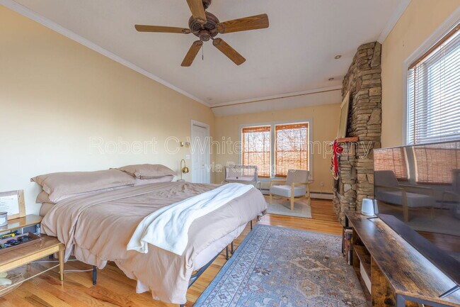 Building Photo - 27 Saw Mill Rd