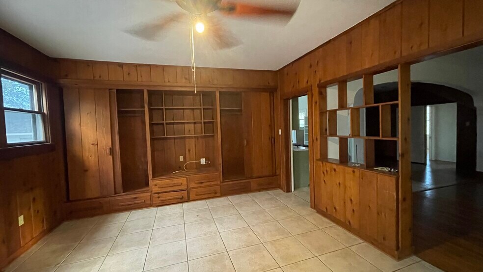 sunroom - 11944 Joor Rd