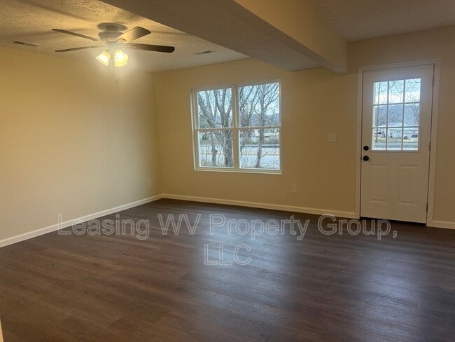 Building Photo - 67 Christian Ct