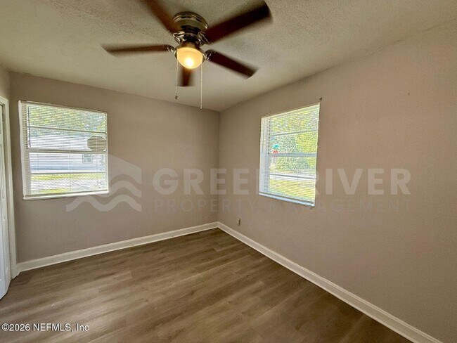 Building Photo - 3078 W 15th St