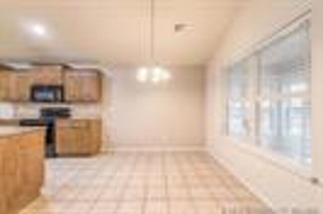 Building Photo - Spacious home in desired Preston Lakes!