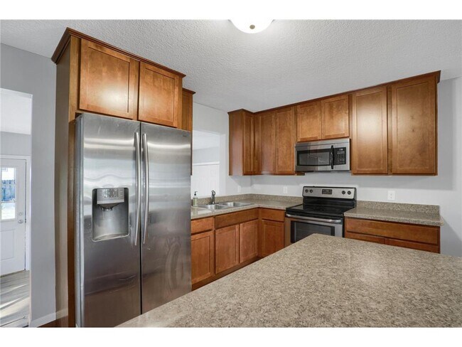 Building Photo - 2586 Martin Way