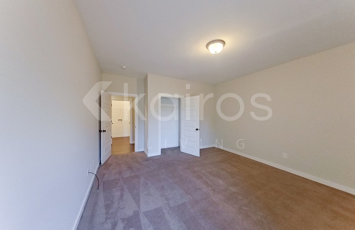Building Photo - 464 White Oak Cir