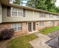 Building Photo - 20 Villa Ct SE