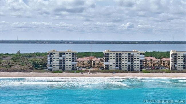 Building Photo - 7440 S Ocean Dr