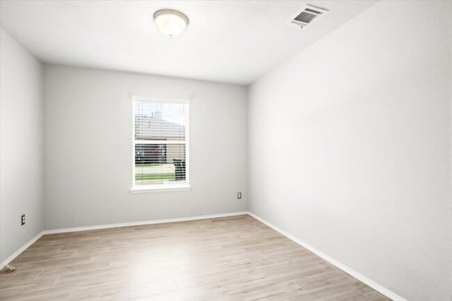 Building Photo - 416 Ponderosa Trail
