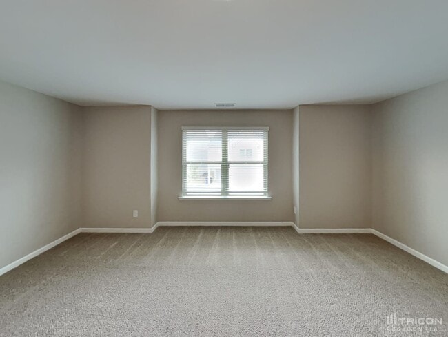Building Photo - 147 Southwind Ln