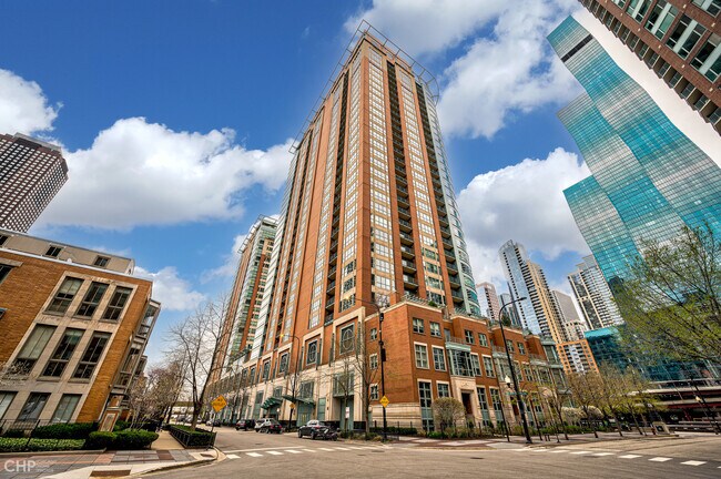 Building - 415 E North Water St