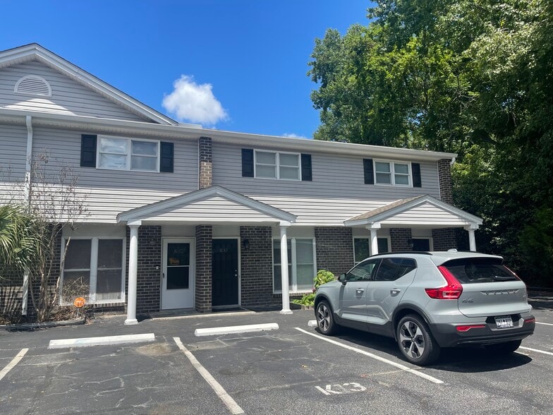 Primary Photo - 1735 Boone Hall Dr