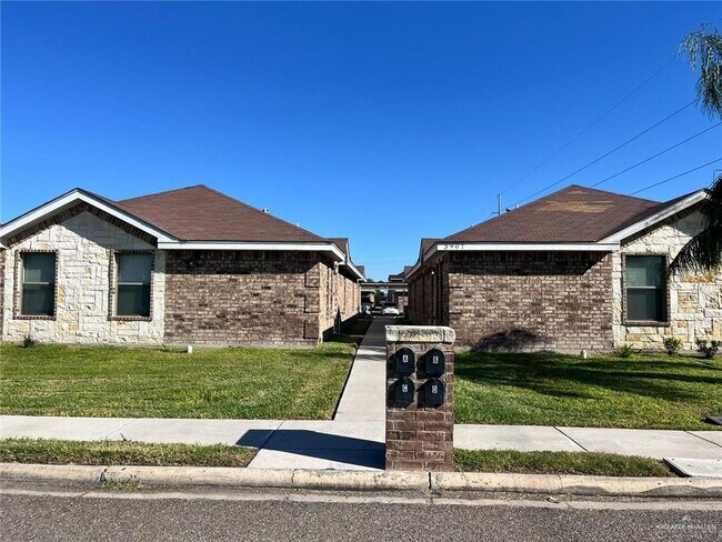 Primary Photo - 3903 S Radisson Ave