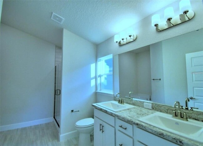 Building Photo - 2358 Friendly Confines Rd