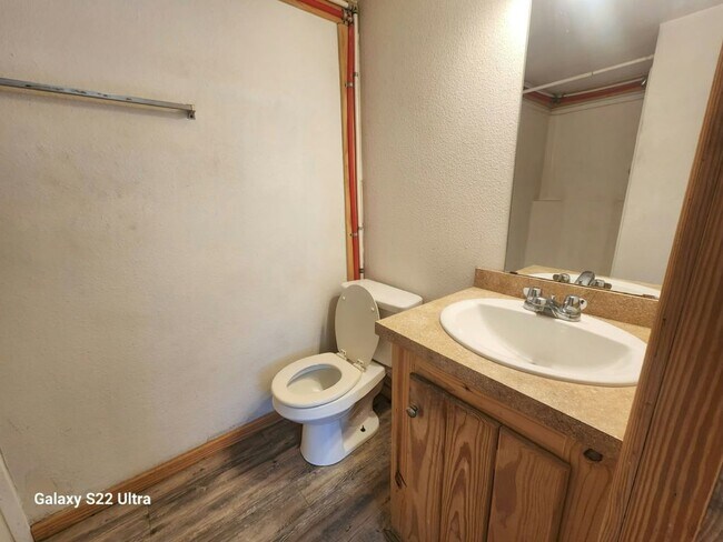 Building Photo - 1132 Gary Terrace