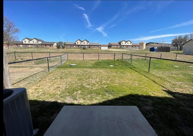 Building Photo - 8605 Ellis Dr