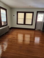 Building Photo - 29 Broad Street Pl