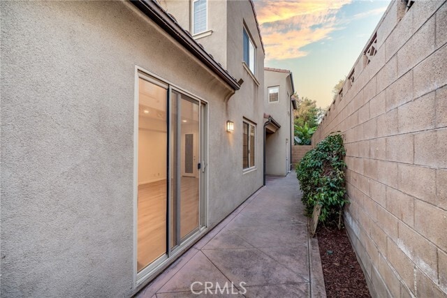 Building Photo - 70 Latitude