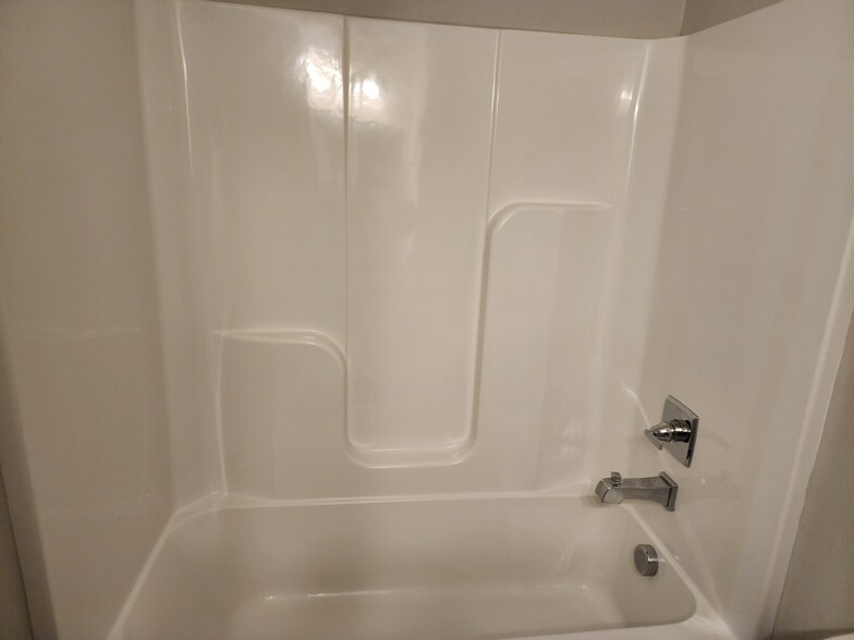 Building Photo - 1527 White Tip Ln