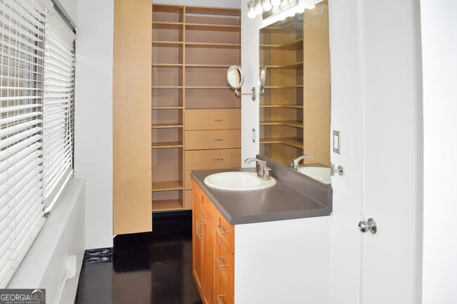 Building Photo - 120 Ralph McGill Blvd NE