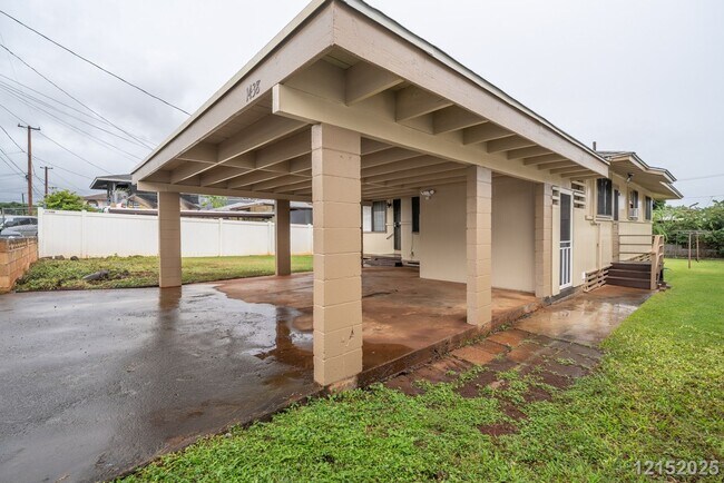 Building Photo - PEARL CITY — $3295 Kaleilani St | 3BR / 1 BA Single-Family Home