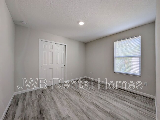 Building Photo - 3539 Rosselle St