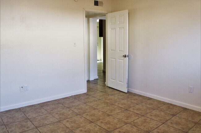 Building Photo - 309 Monterey St
