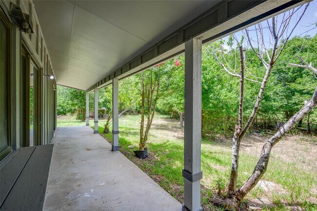 Building Photo - 18641 Camino Real