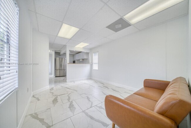Building Photo - farm stay Sw Extended Stay-1-1