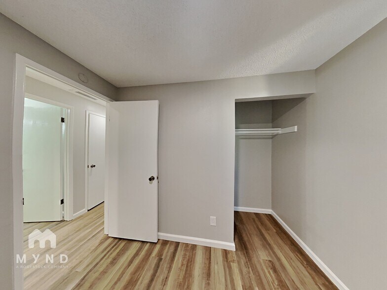 Building Photo - 13095 Kernite St