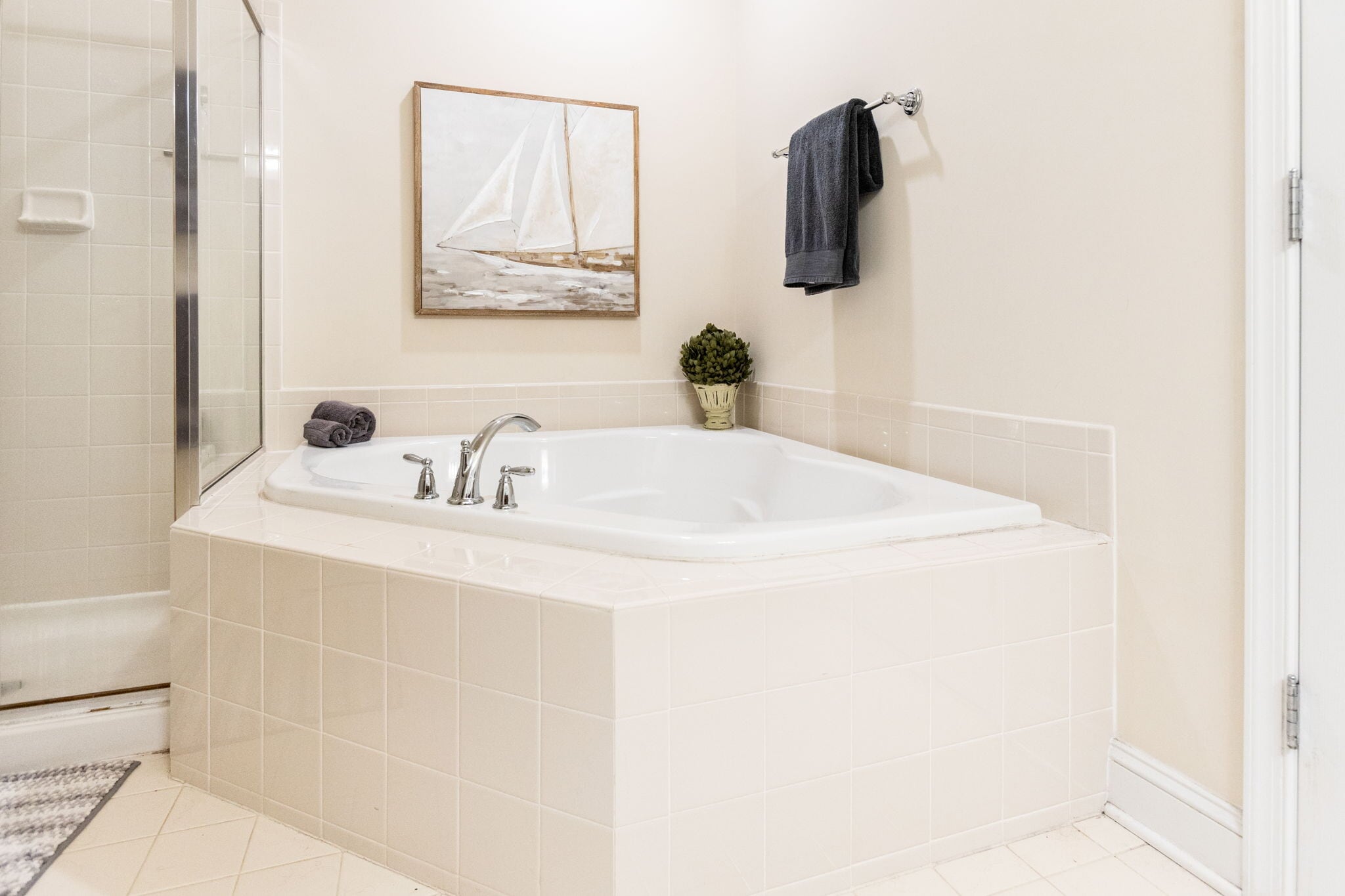 Building Photo - 20657 Sibbald Sq