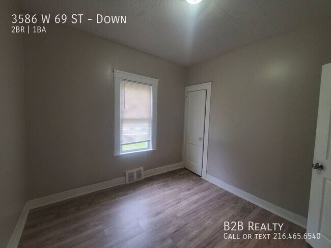 Building Photo - 3586 W 69th St