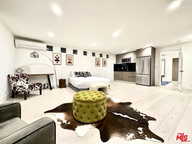 Building Photo - 822 Pacific Ave