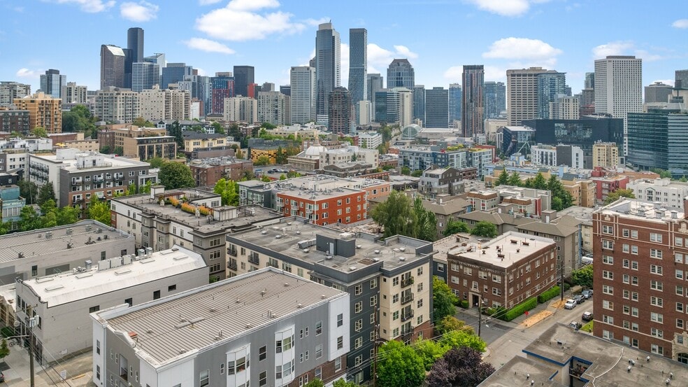 Building Photo - 1620 Belmont Ave