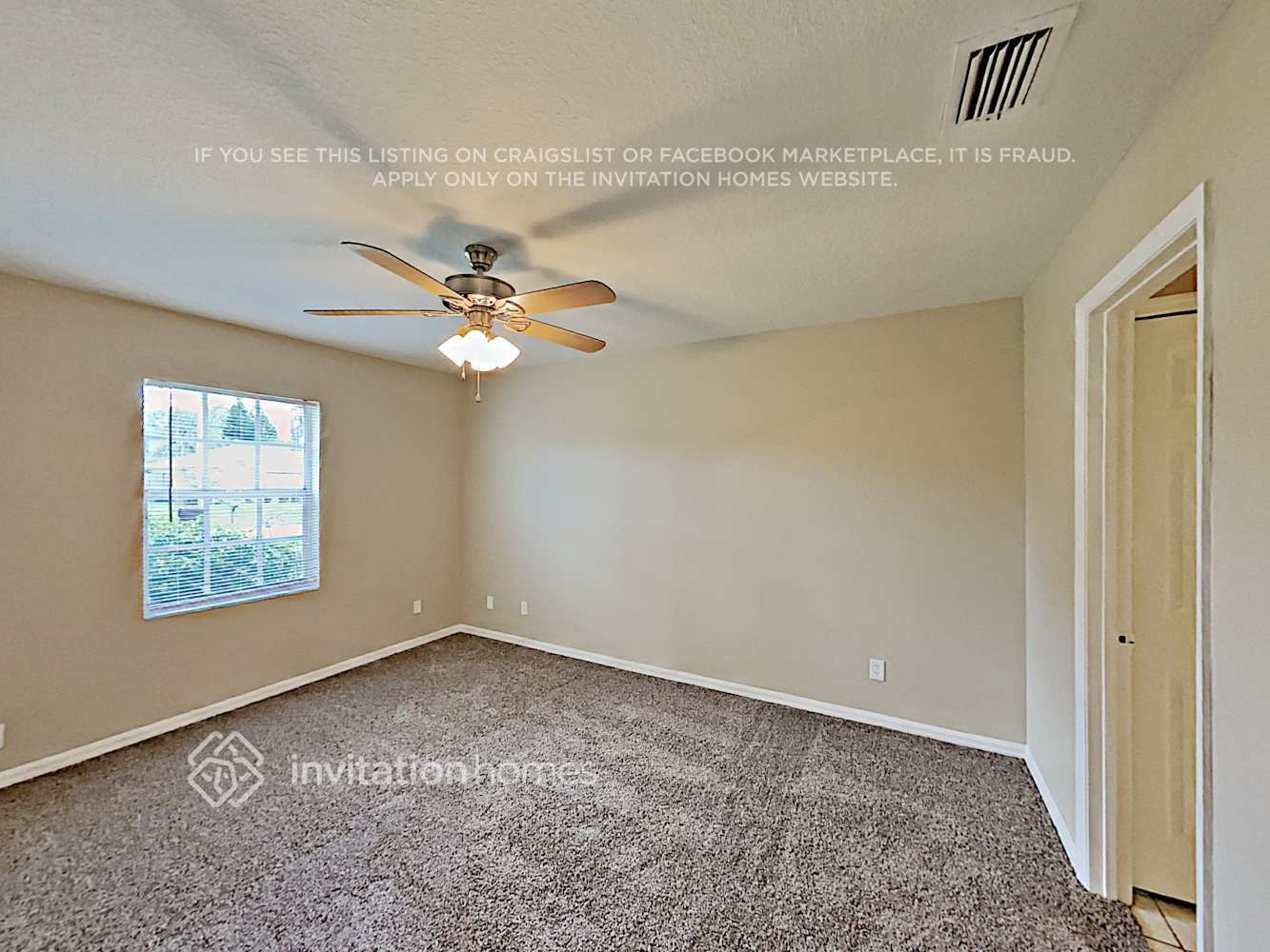 Building Photo - 4800 Miramar St