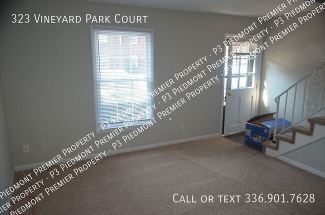 Building Photo - 323 Vineyard Park Ct