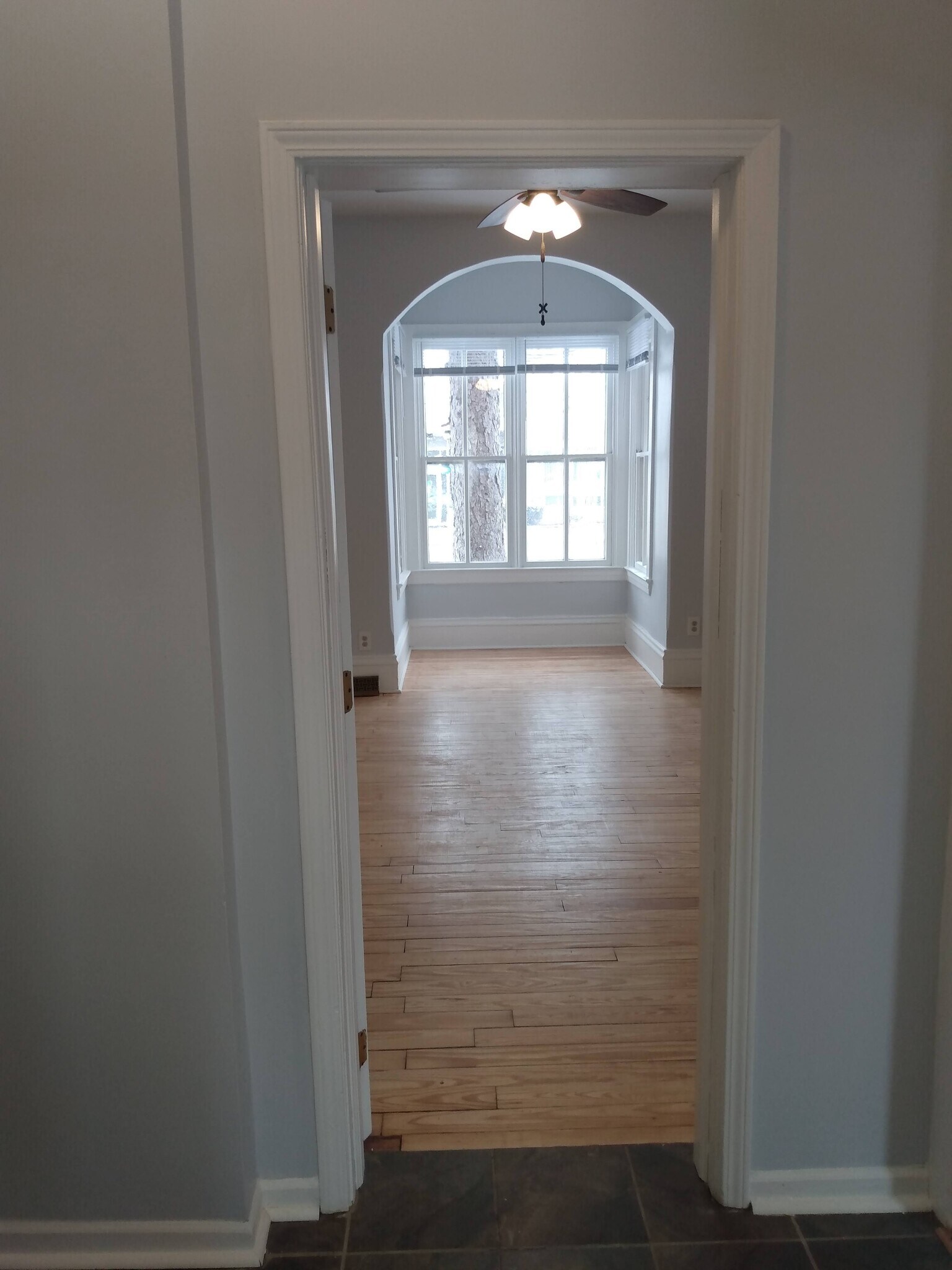 Hall - 122 E Main St