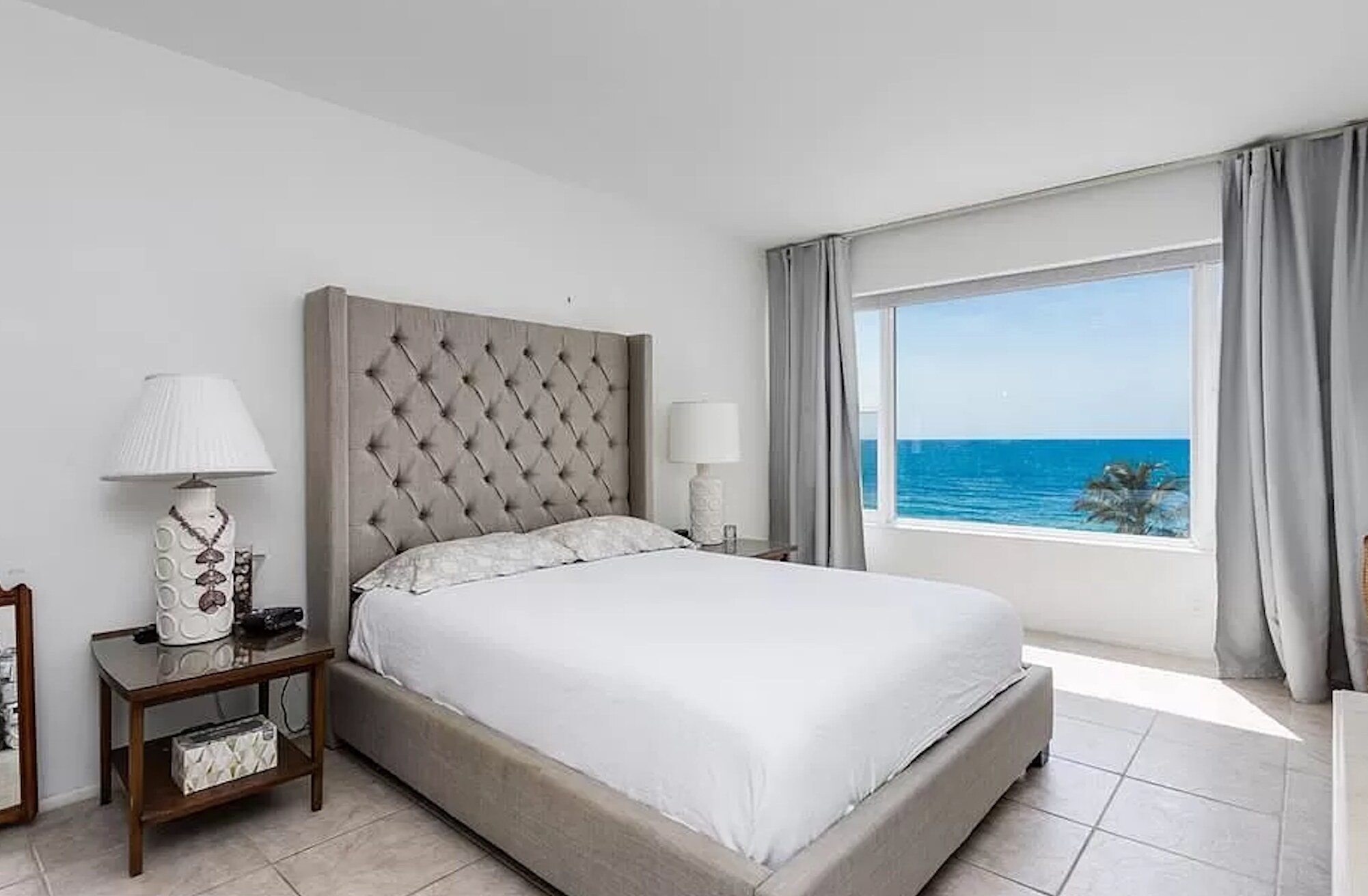 Building Photo - 3700 Galt Ocean Dr