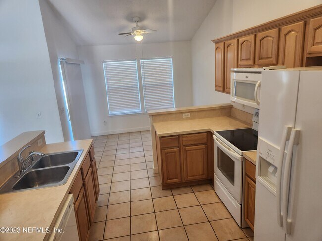 Building Photo - 1263 Crepe Myrtle Ct