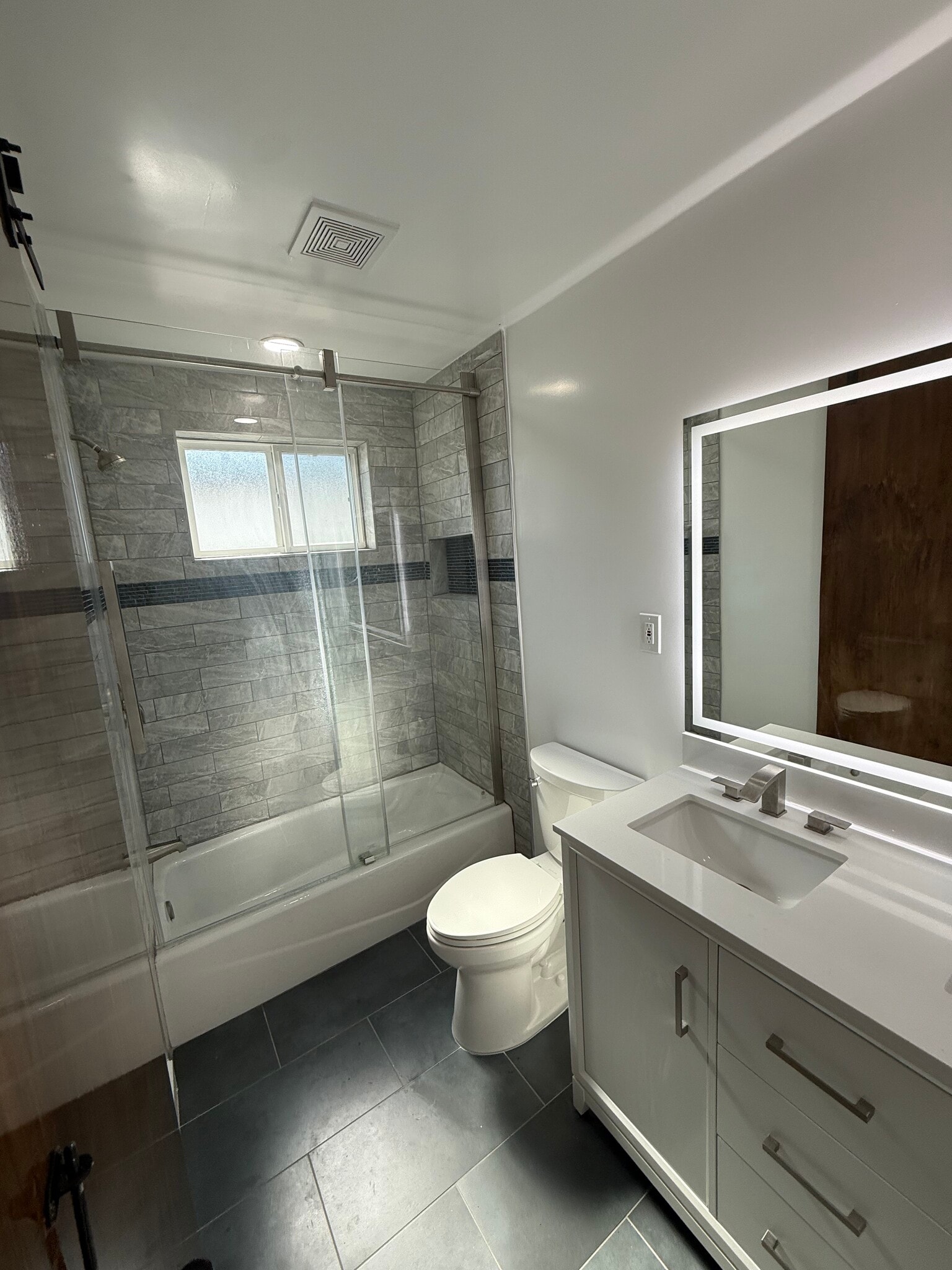 First bathroom - 1320 W 4th St