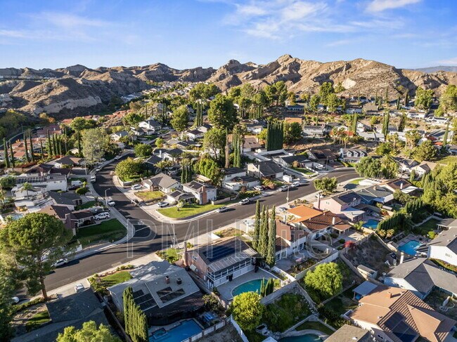 Building Photo - 29160 Flowerpark Dr