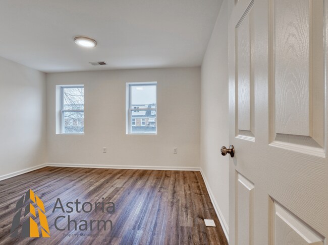 Building Photo - 203 Chestnut St