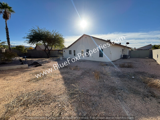 Building Photo - 10025 E Stella Rd