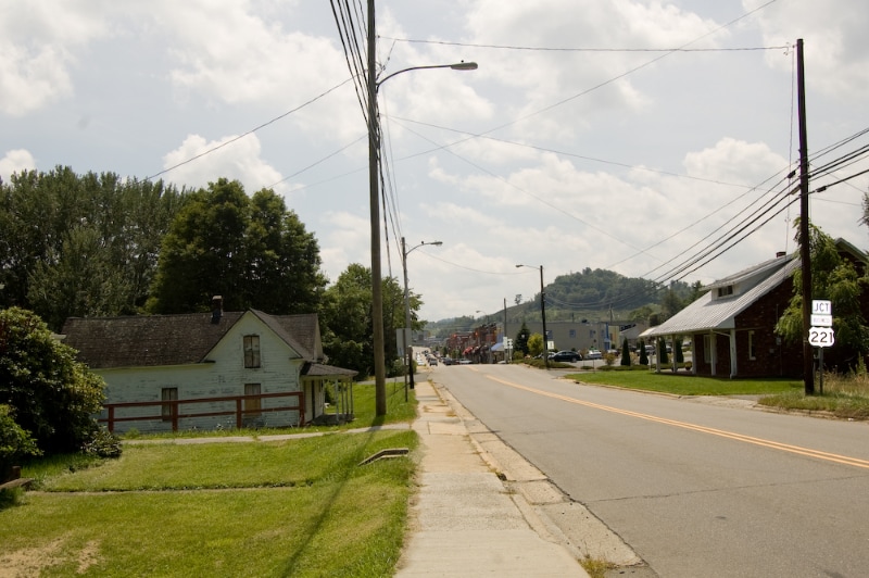 Building Photo - 306 N Jefferson Ave
