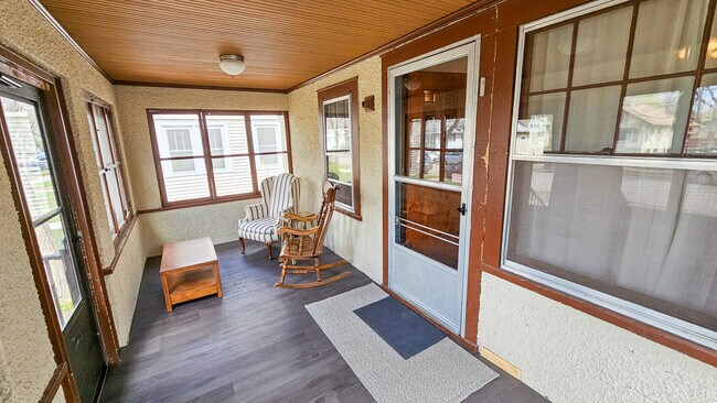 Three Season Porch (Front) - 904 20th Ave SE