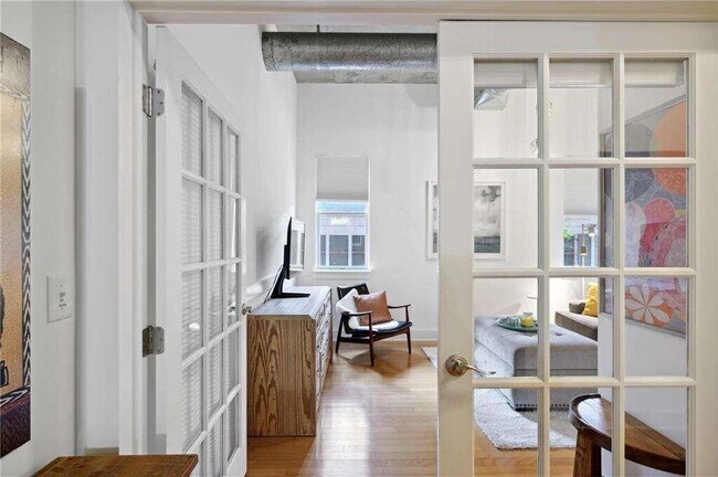 Building Photo - 1058 Piedmont Ave NE