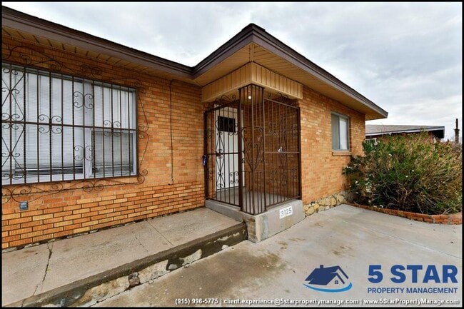 Building Photo - 3 bedroom in El Paso TX 79930